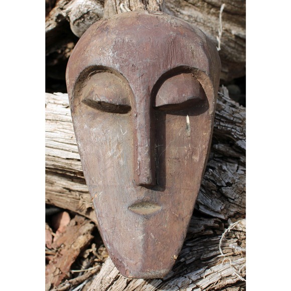 Handcrafted in Indonesia Carved Tribal Mask - Picture 1 of 2